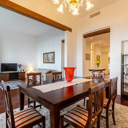 Palazzo Boito Luxury On Lido With Venice View * Venedigs Lido