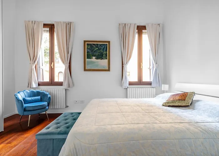 Lejlighed Palazzo Boito Luxury On Lido With Venice View
